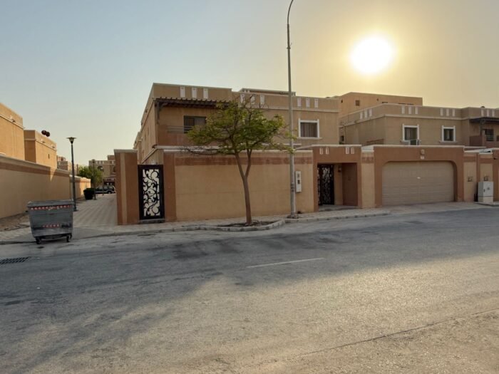 ⁦فيلا جلموده محلة العلا 540م² تايب 5 - مودرن⁩ - الصورة ⁦2⁩