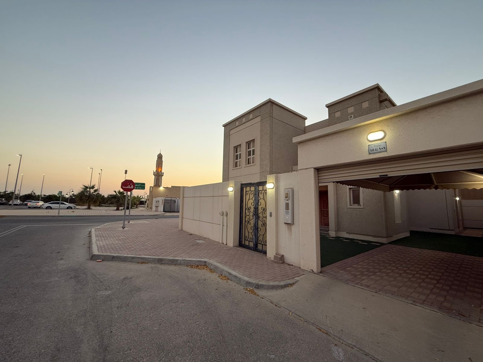 بيت زاوية في المطرفية – 3 غرف وواجهتين بسعر مميز بيت زاوية في المطرفية – 3 غرف وواجهتين بسعر مميز