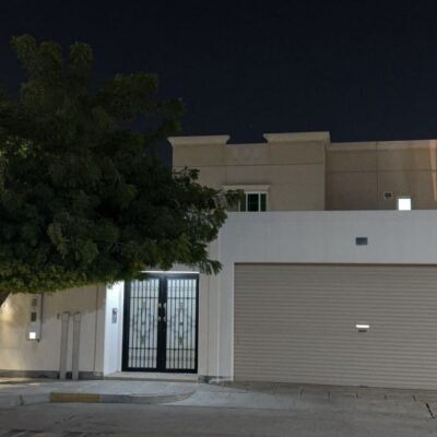 بيت سابك Type 5 للبيع في جلموده | موقع مميز مقابل حديقة وبقرب المسجد مساحة 338 م²