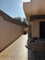 ⁦فيلا للبيع_حي الفيحاء_ 3 واجهات_صك حر_مساحة 506م⁩ - الصورة ⁦3⁩