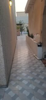 ⁦فيلا فاخرة بيوت الهيئة B2 للبيع بدارين – تشطيب راقٍ مساحة 507م⁩ - الصورة ⁦4⁩