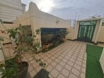 ⁦دبلكس للبيع حي الفاروق بمساحة 283م | واجهتين موقع مميز قريب الخدمات⁩ - الصورة ⁦12⁩