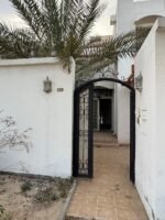 ⁦دوبلكس للبيع في الفناتير بمساحة 281م | شارعين أمامي وخلفي | جاهز للسكن⁩ - الصورة ⁦2⁩