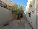 ⁦فيلا بتروكيميا للبيع في الفناتير بمساحة 535م | زاوية شارعين | تصميم مميز وحديقة داخلية⁩ - الصورة ⁦11⁩
