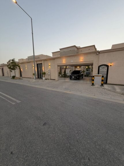 فيلا سابك تايب 2 للبيع في المطرفية بمساحة 512م | ملحق + مجلس خارجي | تشطيب مودرن