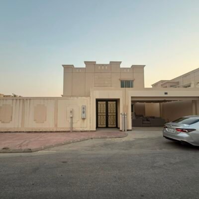 بيت سابك بريكاست (تايب 3) لقطة زاوية بمساحة 479م في جلمودة | حالة ممتازة وجار المسجد مباشرة