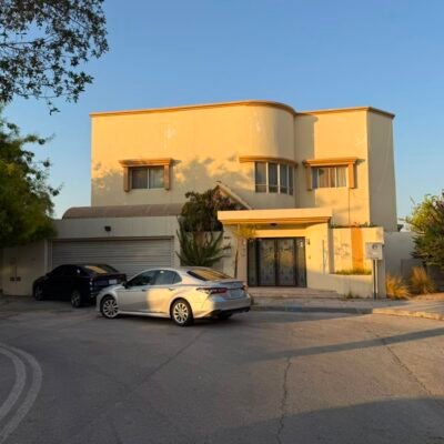 فيلا فاخرة بمساحة 383م² | الجبيل الصناعية – محلة الفاروق الجنوبية (النور)