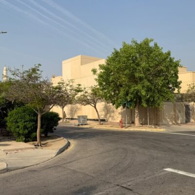 فيلا فاخرة بمساحة 518م² للبيع | الجبيل الصناعية – حي جلمودة