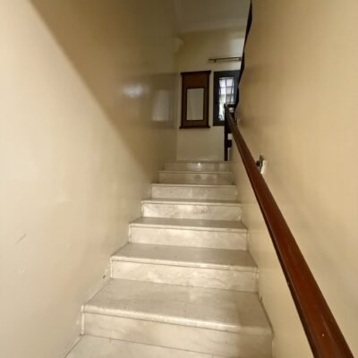 فيلا فاخرة بمساحة 469م² للبيع | الجبيل الصناعية – محلة الفردوس